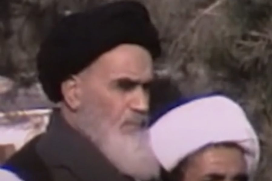 توصیف زیبای امام خمینی (ره) از زبان رهبری