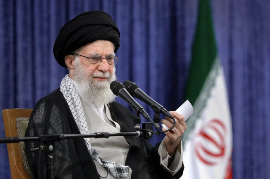 پیام رهبر معظم انقلاب اسلامی خطاب به ملت بزرگ ایران در پی جنایت سحرگاه امروز رژیم صهیونیستی
