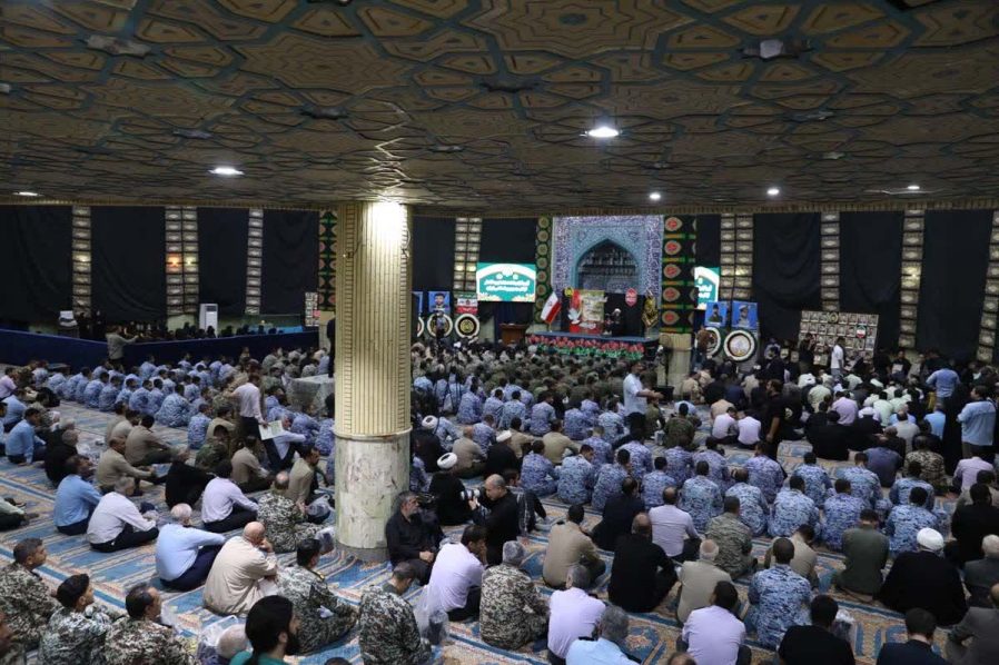 گزارش تصویری از آئین بزرگداشت ۵۸ شهید اقتدار ارتش جمهوری اسلامی ایران در ستاد ارتش