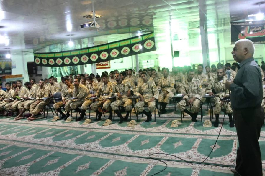 آموزش معارف جنگ جهت کارکنان وظیفه فوق دیپلم به پایین اعزامی ۱۴۰۴/۰۵/۰۱ در مرکزتربیت و  آموزش ۰۸ خاش نزاجا در مورخه ۱۵و۱۶مرداد ماه به مدت ۲روز توسط اساتید پیشکسوت معارف جنگ شهید سپهبد علی صیاد شیرازی برگزار گردید.