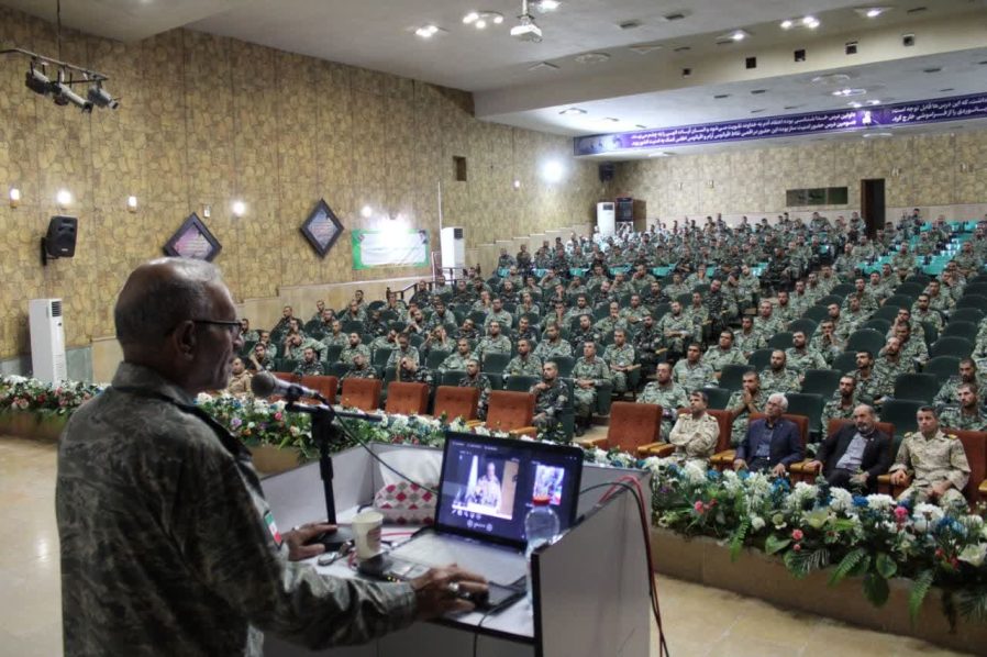 افتتاحیه آموزش معارف جنگ جهت کارکنان وظیفه دانشگاهی اعزامیان 1404/04/10 و 1404/05/01 (به‌صورت مشترک برای اعزامیان نداجا و پداجا) در مرکز تربیت و آموزش شهدای وظیفه نداجا در مورخه 1404/05/13 توسط اساتید پیشکسوت معارف جنگ شهید سپهبد علی صیاد شیرازی منطقه جنوب شرق کشور برگزار گردید.